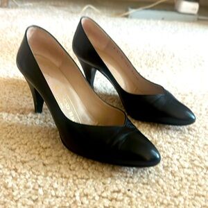 Bruno Magli Black Heels 6 B